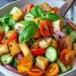 Einfacher Brotsalat – italienischer Panzanella First Image First Image