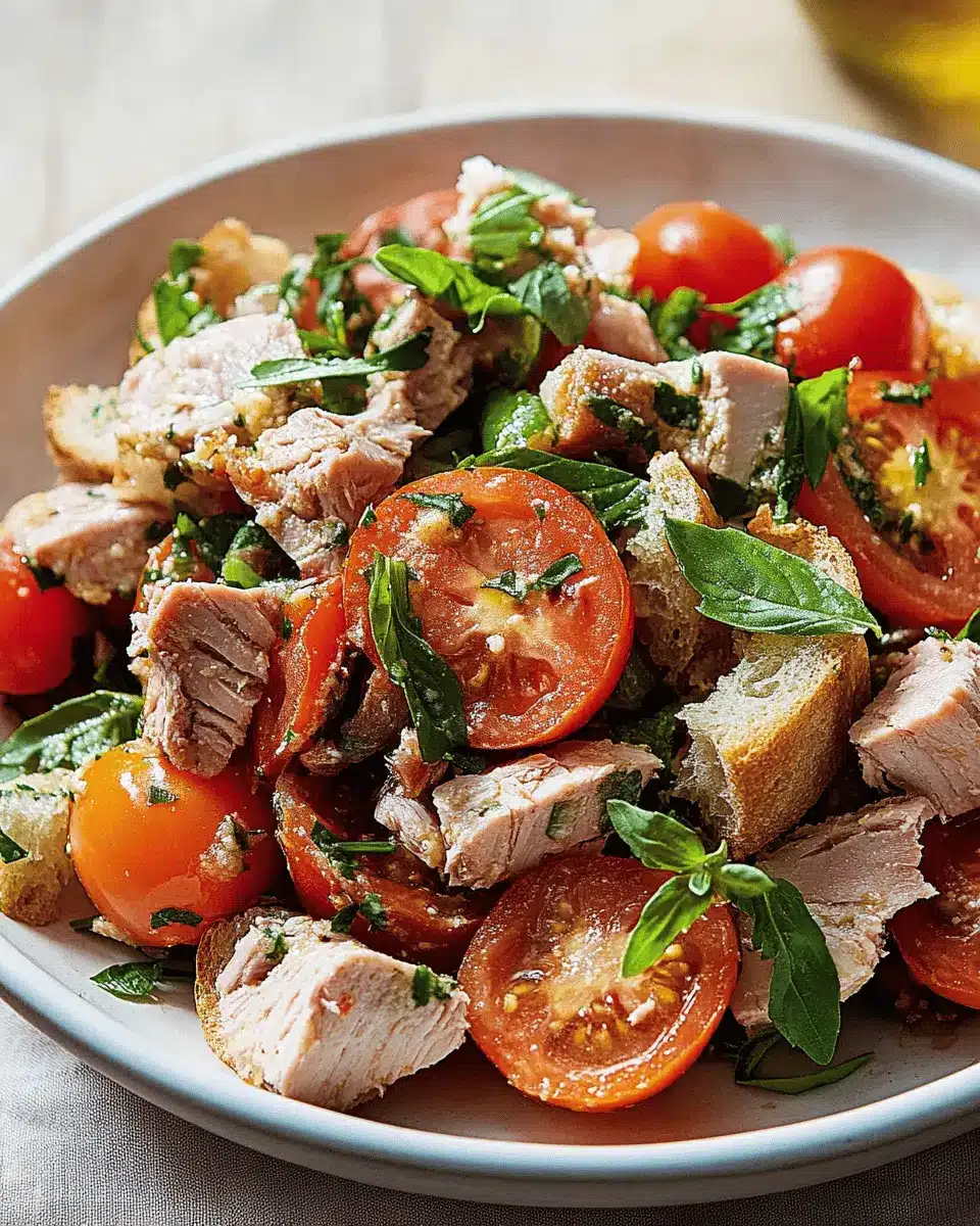 Tomaten-Brotsalat mit Thunfisch: Easy & Irresistibly Fresh!