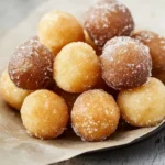 Puff-Puffs – afrikanischer Snack mit Gewürzzucker-Variation First Image First Image