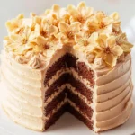 Wickeltorte mit Maronen-Buttercreme und Ananasblüten First Image First Image