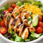 Taco Bowl mit Hähnchen Salat First Image First Image