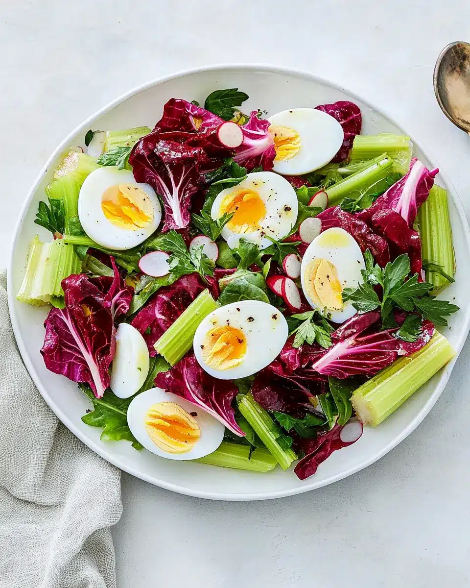 Radicchio-Sellerie-Salat mit Ei: Easy, Bold Flavors to Savor