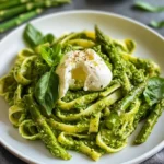 Pasta mit Bärlauchpesto, grünem Spargel und Burrata First Image First Image