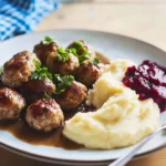 Köttbullar mit Kartoffelpüree First Image First Image