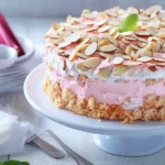 Rhabarbersahne-Torte mit Mandeln First Image First Image